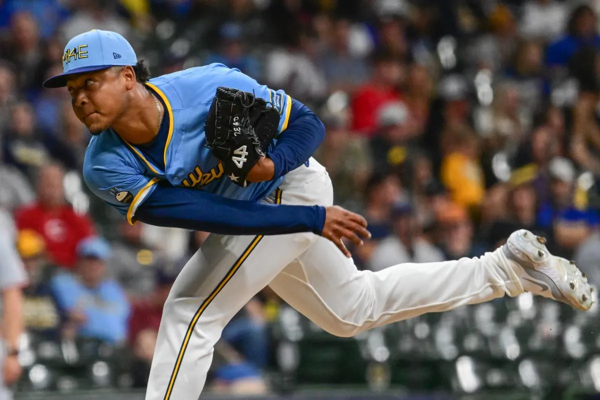 Milwaukee Brewers relief pitcher Elieser Hernandez (25) pitches against the Cincinnati Reds in the eighth inning at American Family Field.