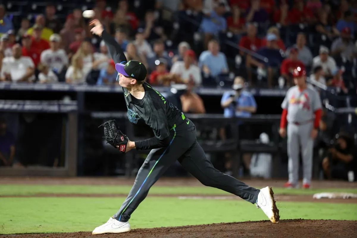 Tampa Bay Rays pitcher Pete Fairbanks (29) throws a pitch during the ninth inning against the St. Louis Cardinals at George M. Steinbrenner Field.