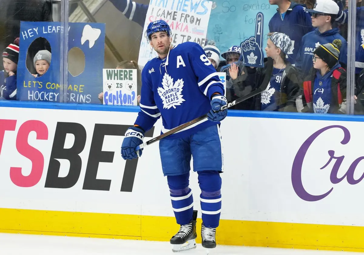 Toronto Maple Leafs center John Tavares (91) warms up before a game against the New Jersey Devils at Scotiabank Arena.