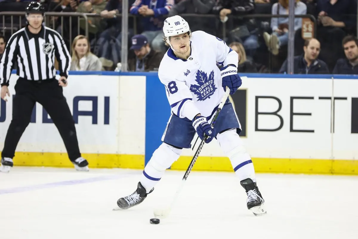 Toronto Maple Leafs right wing William Nylander (88) passes the puck in the second period against the New York Rangers at Madison Square Garden