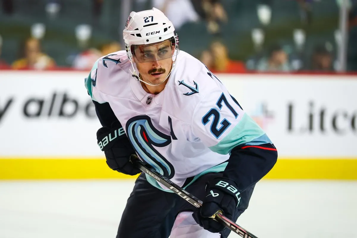 Seattle Kraken left wing Mason Marchment (27) skates against the Calgary Flames during the first period at Scotiabank Saddledome