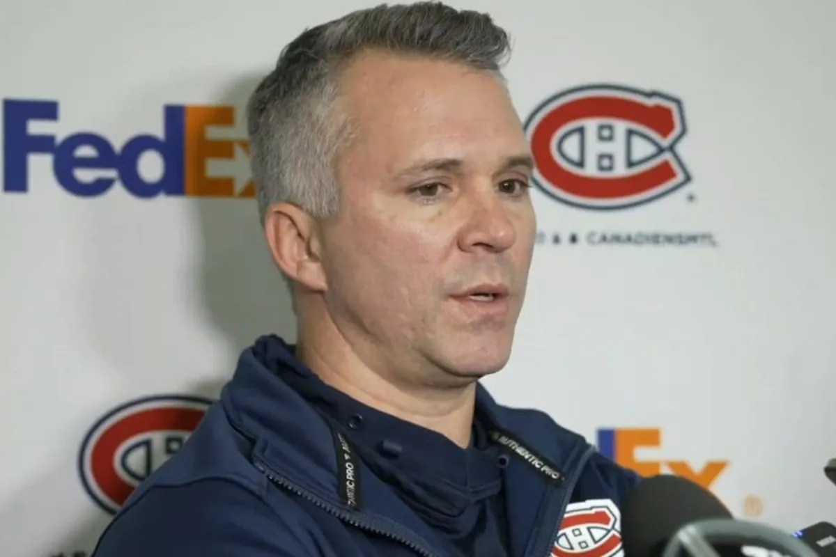 Martin St-Louis vient de prendre une importante d&eacute;cision en vue du match contre les Flames