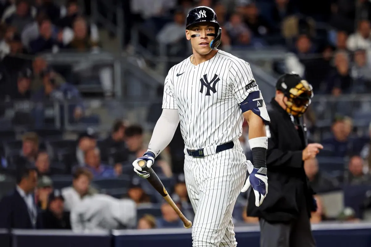 New York Yankees right fielder Aaron Judge (99) reacts to striking during the eighth inning against the Toronto Blue Jays during game four of the ALDS round for the 2025 MLB playoffs at Yankee Stadium.