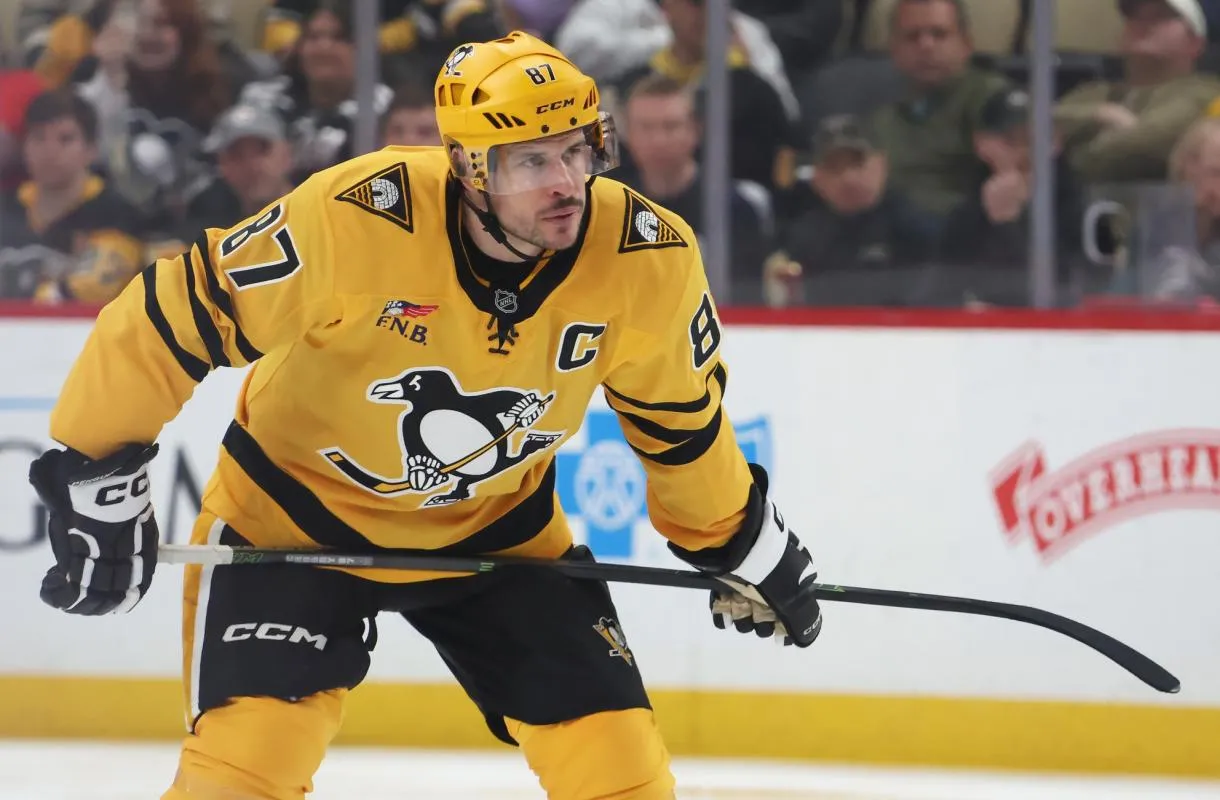 Pittsburgh Penguins center Sidney Crosby (87) prepares to take the opening face-off against the New Jersey Devils during the first period at PPG Paints Arena.