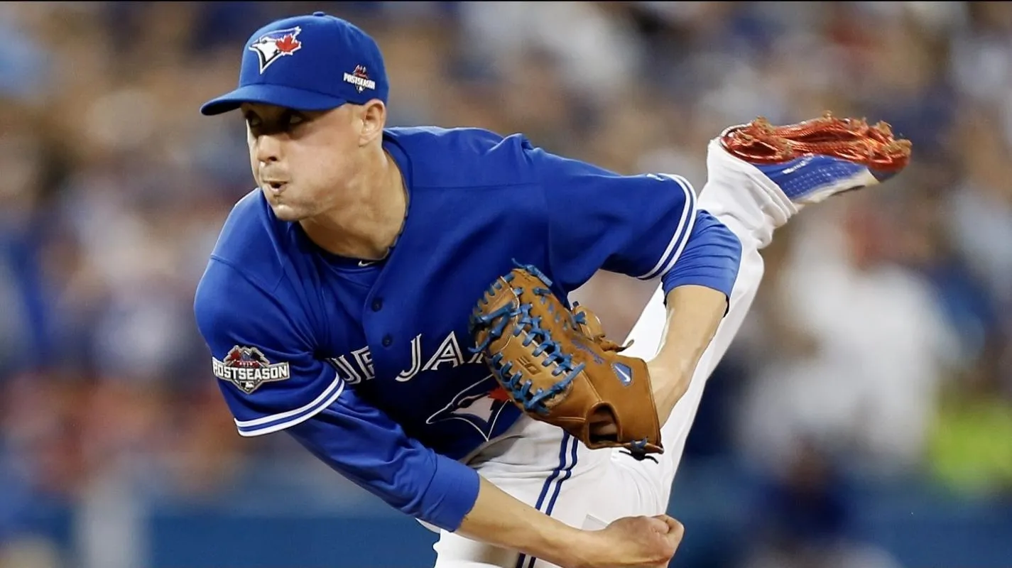 Toronto Blue Jays relief pitcher Aaron Sanchez (41) throws during the eighth inning against the Kansas City Royals in game five of the ALCS at Rogers Centre.