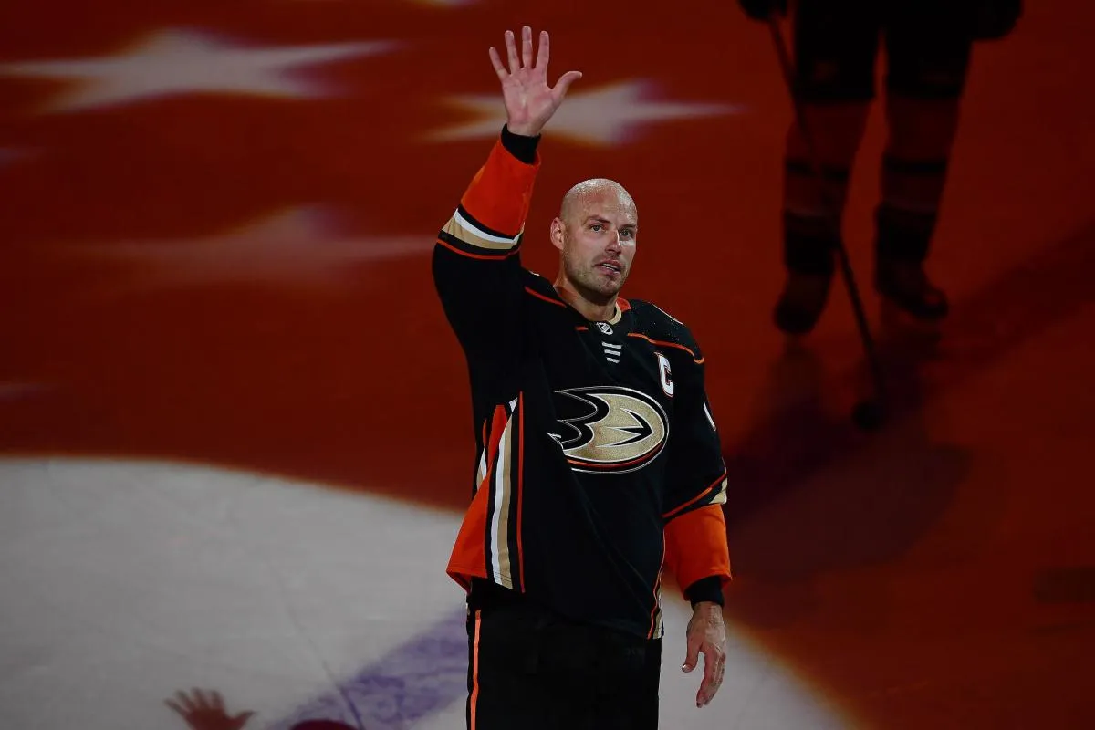 Anaheim Ducks center Ryan Getzlaf (15) acknowledges spectators following the game against the St. Louis Blues at Honda Center.