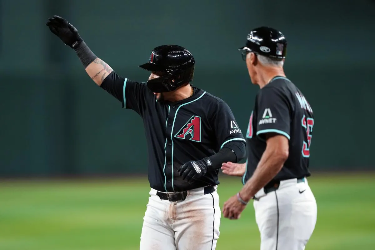Arizona Diamondbacks second base Ildemaro Vargas (6) reacts after hitting an RBI single against the Philadelphia Phillies during the sixth inning at Chase Field.