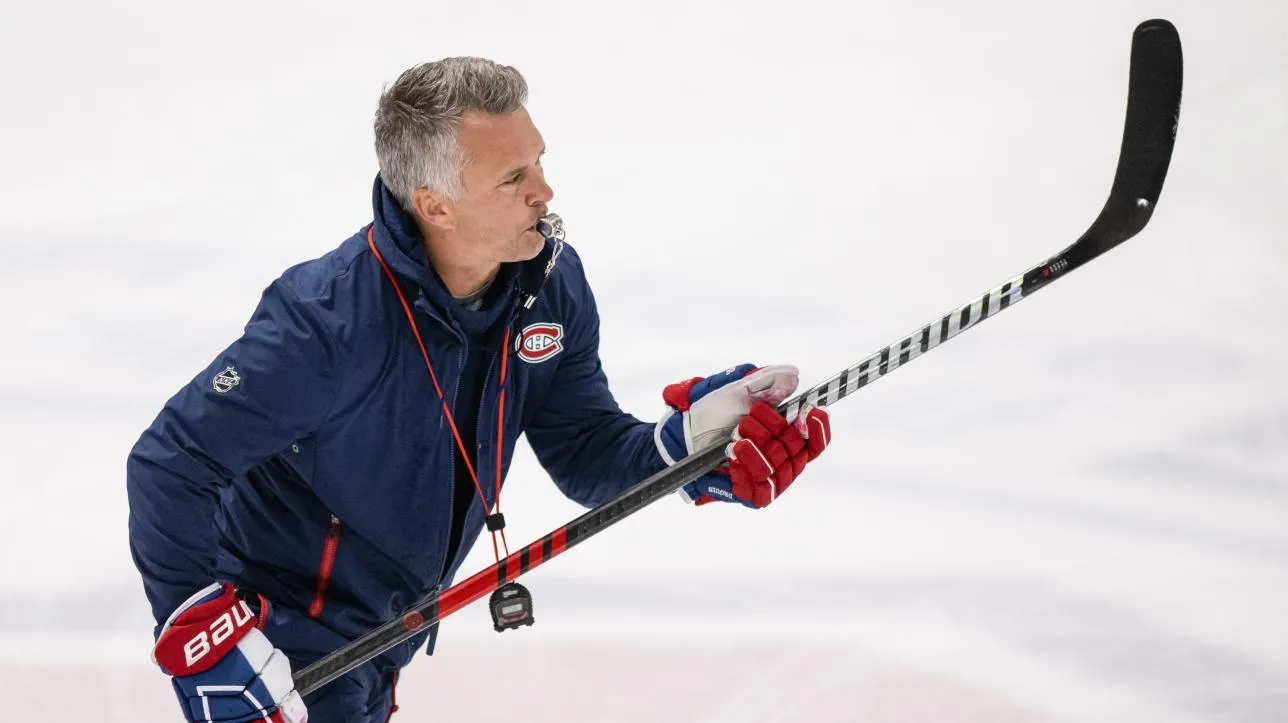 Martin St-Louis se f&acirc;che et prend les grands moyens &agrave; l'entra&icirc;nement du Canadien