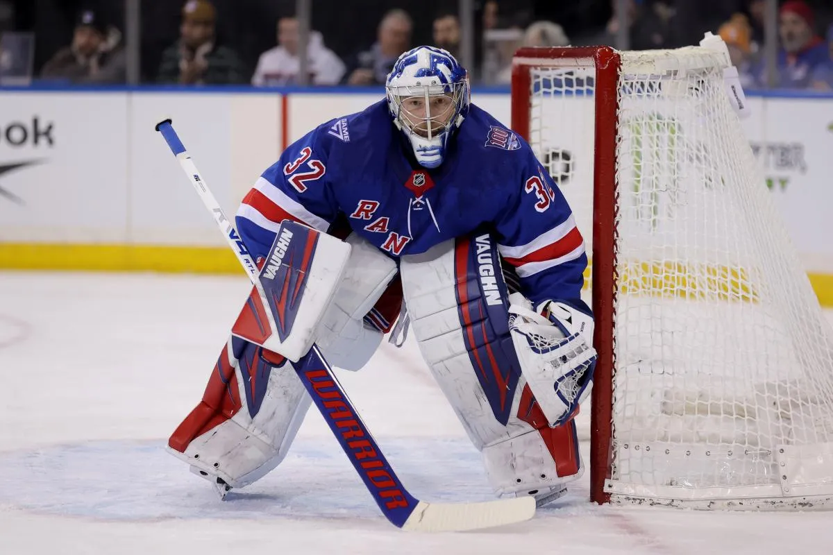 New York Rangers goaltender Jonathan Quick (32) tends net against the Seattle Kraken during the first period at Madison Square Garden.