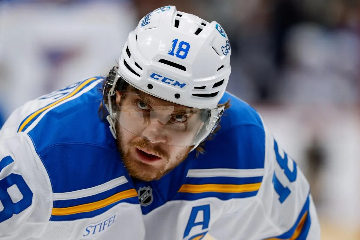 St. Louis Blues center Robert Thomas (18) in the third period against the Colorado Avalanche at Ball Arena.
