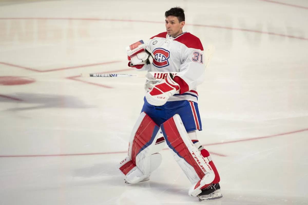 Le 23 avril 2022, &agrave; Ottawa, en Ontario, le gardien de but des Canadiens de Montr&eacute;al, Carey Price (31), patine avant le d&eacute;but du match contre les S&eacute;nateurs d'Ottawa au Canadian Tire Centre.