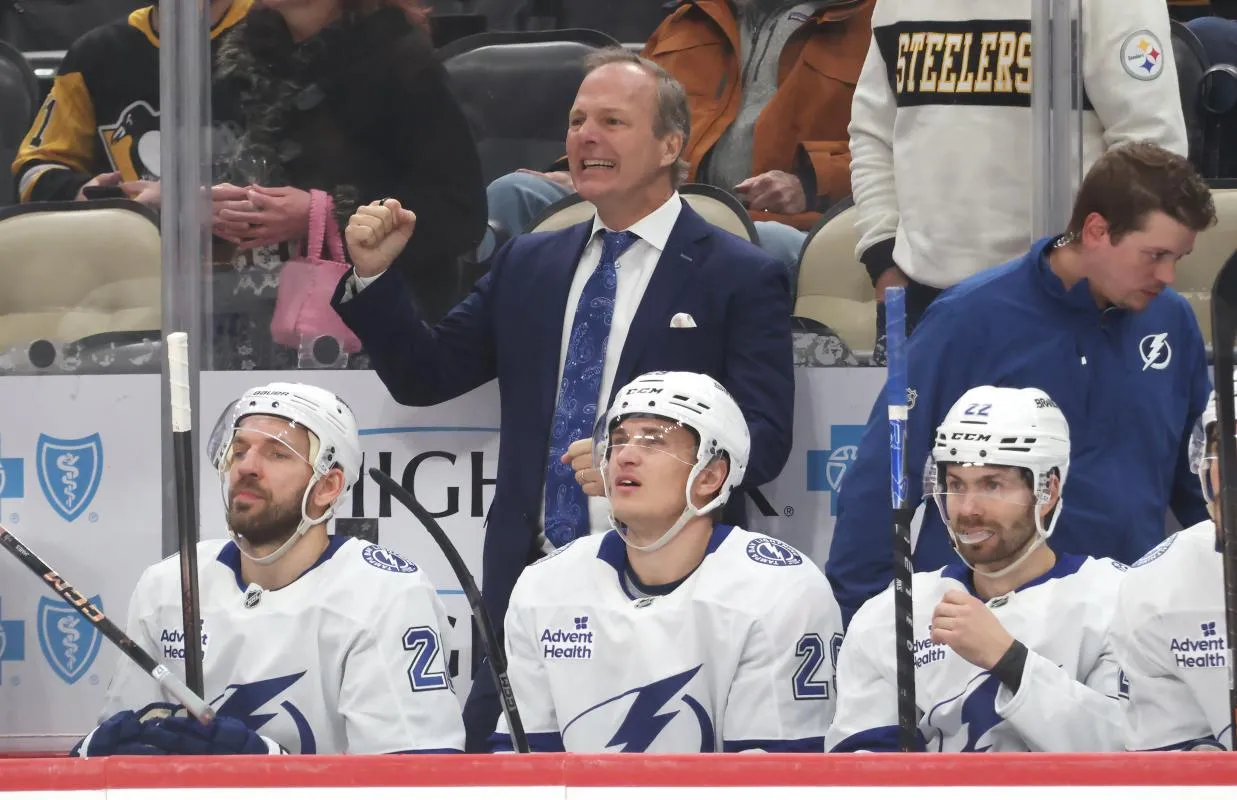 Tampa Bay Lightning head coach Jon Cooper (top) reacts during the third period against the Pittsburgh Penguins at PPG Paints Arena.