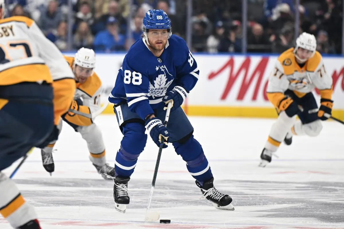 Toronto Maple Leafs forward William Nylander (88) skates with the puck against the Nashville Predators in the third period at Scotiabank Arena.