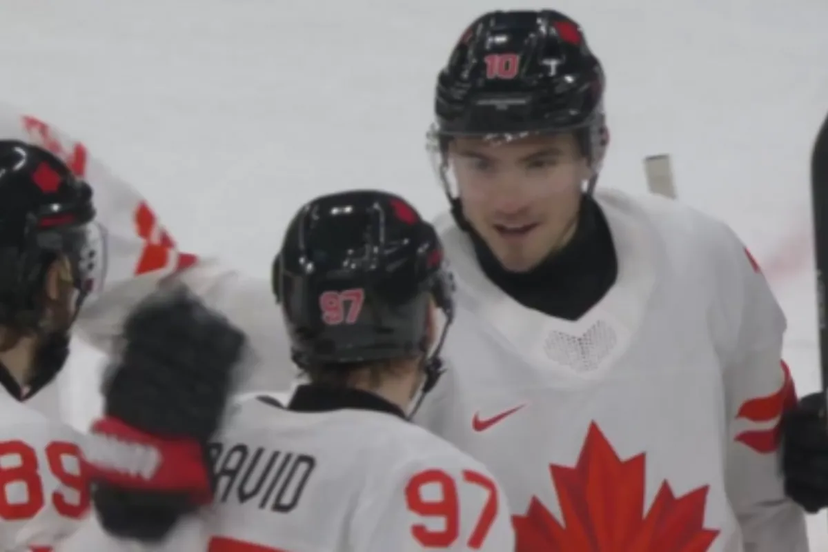 La magie op&egrave;re entre Nick Suzuki et Connor McDavid!