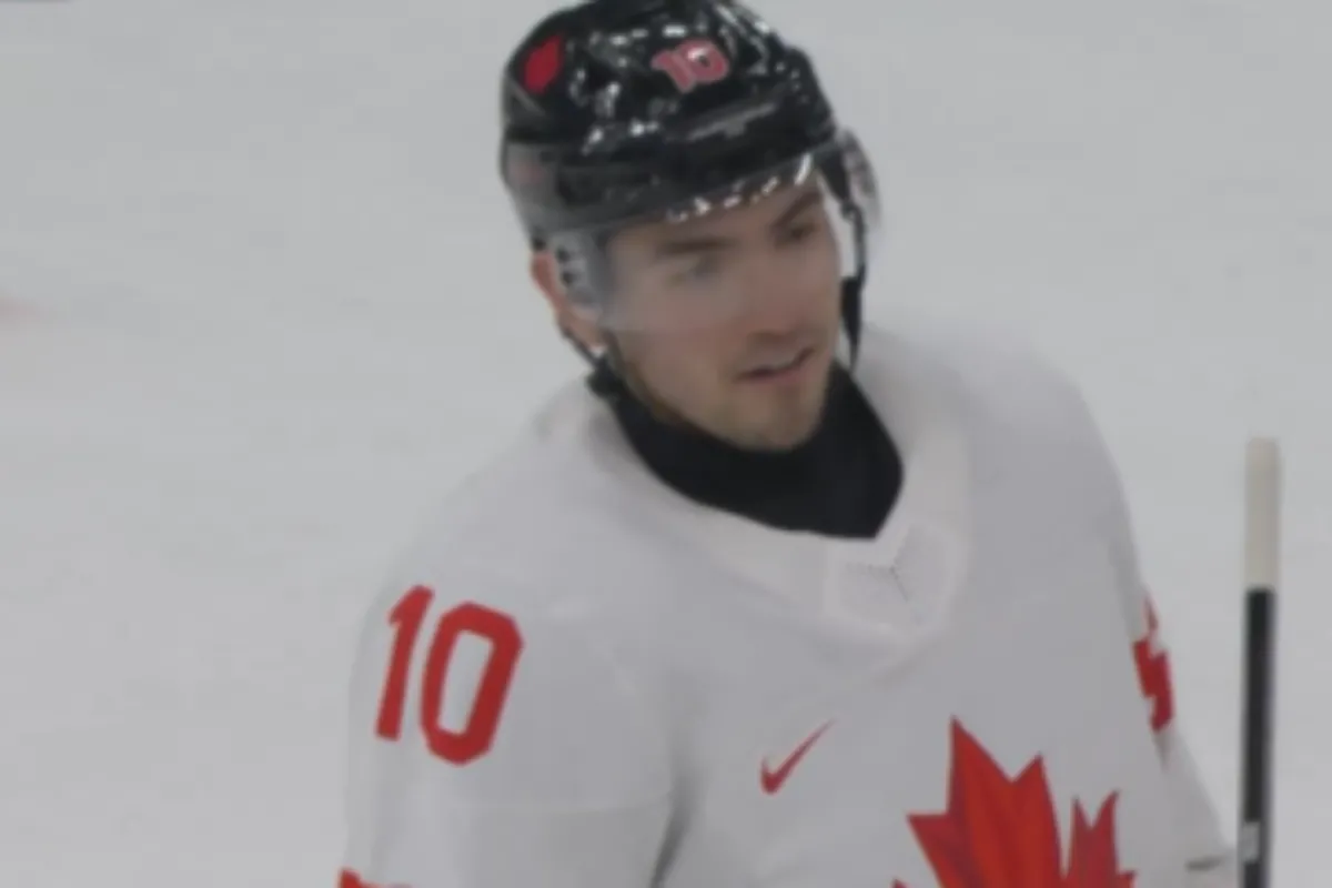 On sait ce que Nick Suzuki a dit &agrave; Connor McDavid apr&egrave;s sa savante passe