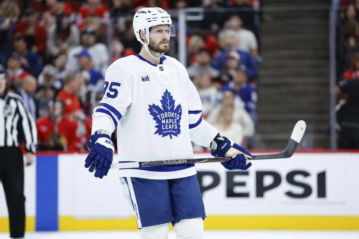 Toronto Maple Leafs defenseman Oliver Ekman-Larsson (95) looks on during the first period at United Center