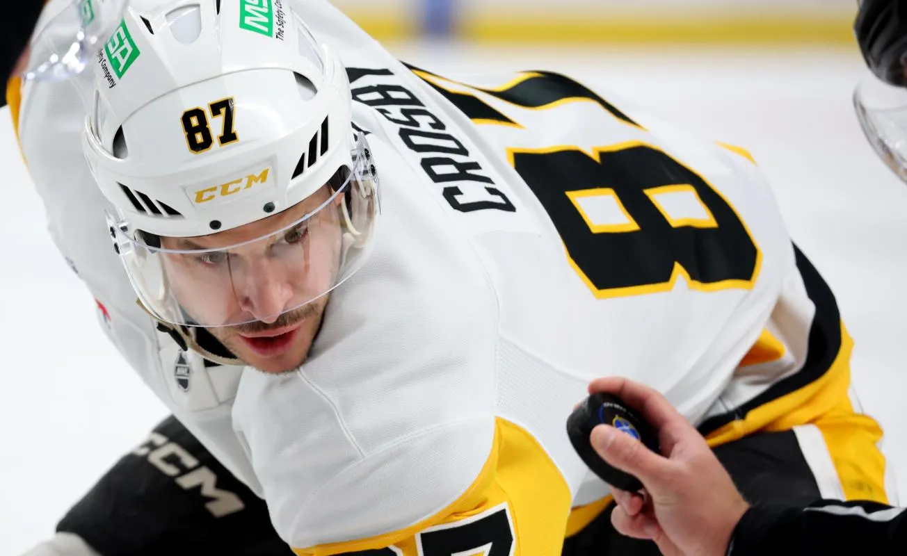 Pittsburgh Penguins center Sidney Crosby (87) waits for the face-off during the first period against the Buffalo Sabres at KeyBank Center.