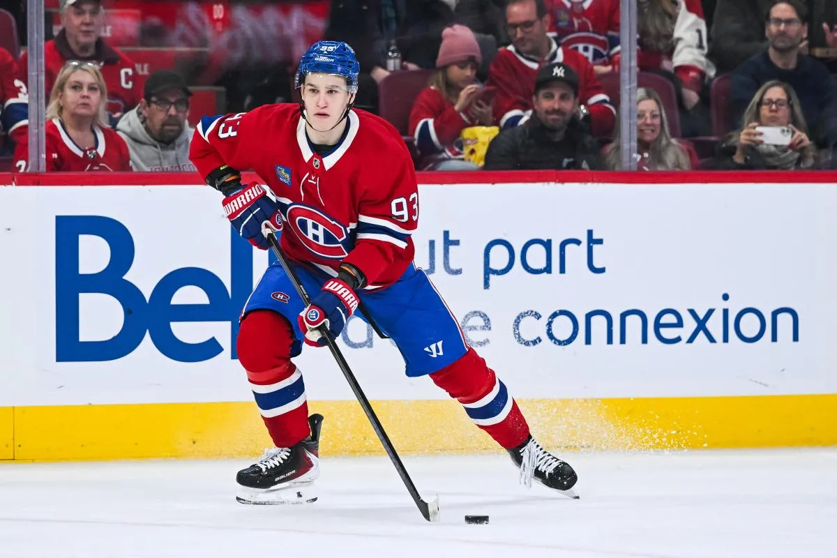 Montreal Canadiens right wing Ivan Demidov (93) plays the puck against the Vancouver Canucks during the second period at Bell Centre