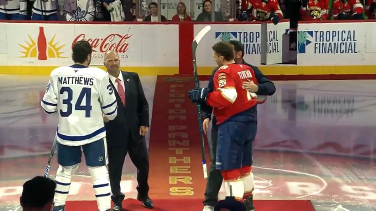 Auston Matthews interaction with GM Bill Zito