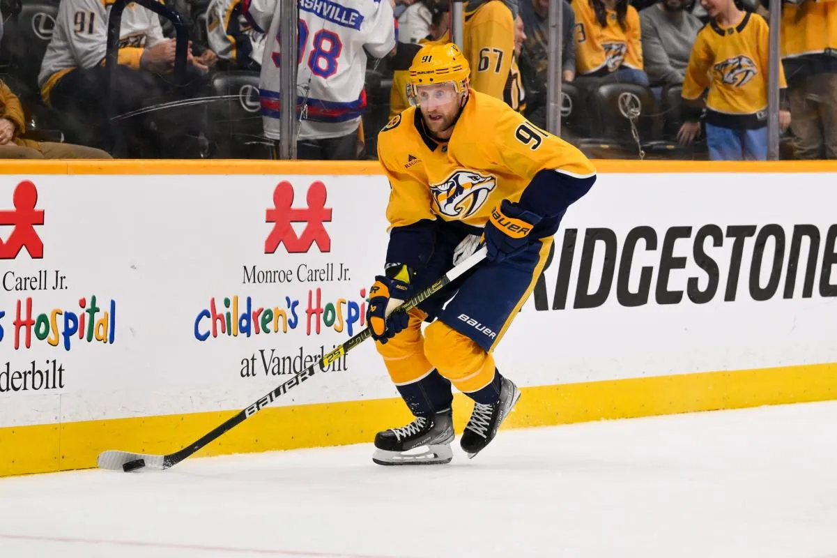 Nashville Predators center Steven Stamkos (91) skates behind the net against the St. Louis Blues during the second period at Bridgestone Arena