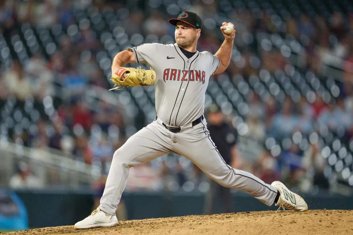 Arizona Diamondbacks pitcher Jalen Beeks (68) pitches to the Minnesota Twins in the eighth inning at Target Field. Mandatory