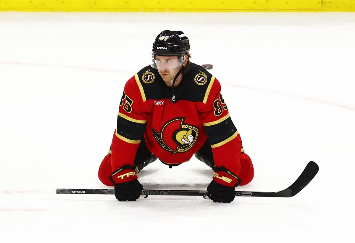 Ottawa Senators defenseman Jake Sanderson (85) warms up prior to a game against the Detroit Red Wings at Canadian Tire Centre.