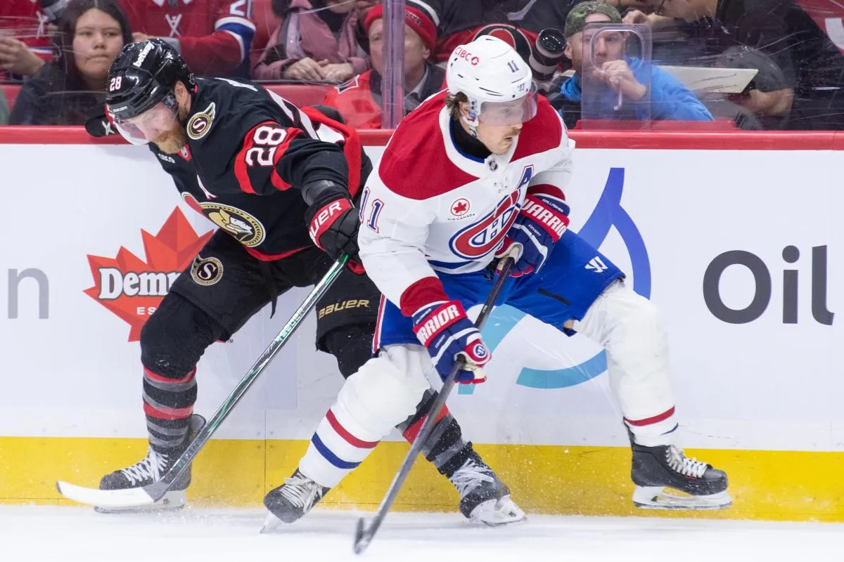L'ailier droit des S&eacute;nateurs d'Ottawa Claude Giroux (28) affronte l'ailier droit des Canadiens de Montr&eacute;al Brendan Gallagher (11) au cours de la deuxi&egrave;me p&eacute;riode au Canadian Tire Centre.