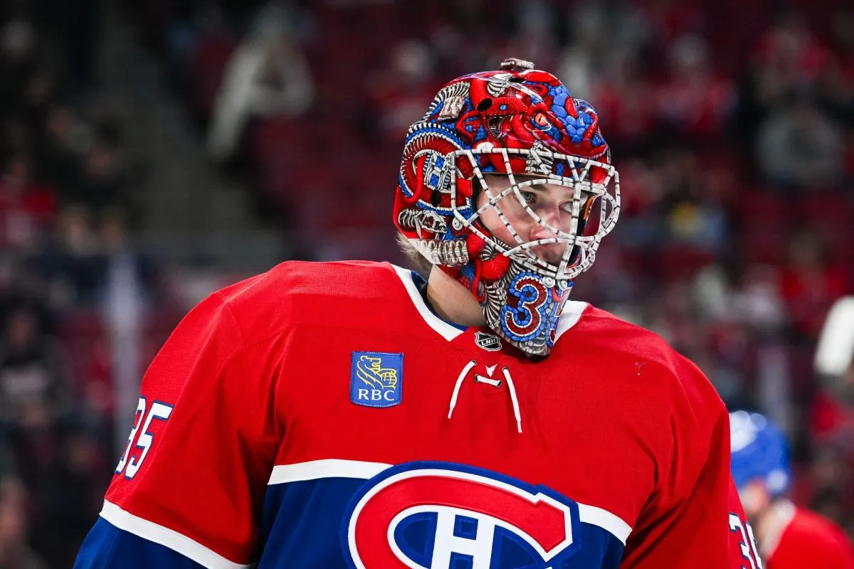 Montreal Canadiens goalie Samuel Montembeault (35) looks on during warm-up before the game against the New York Islanders at Bell Centre.