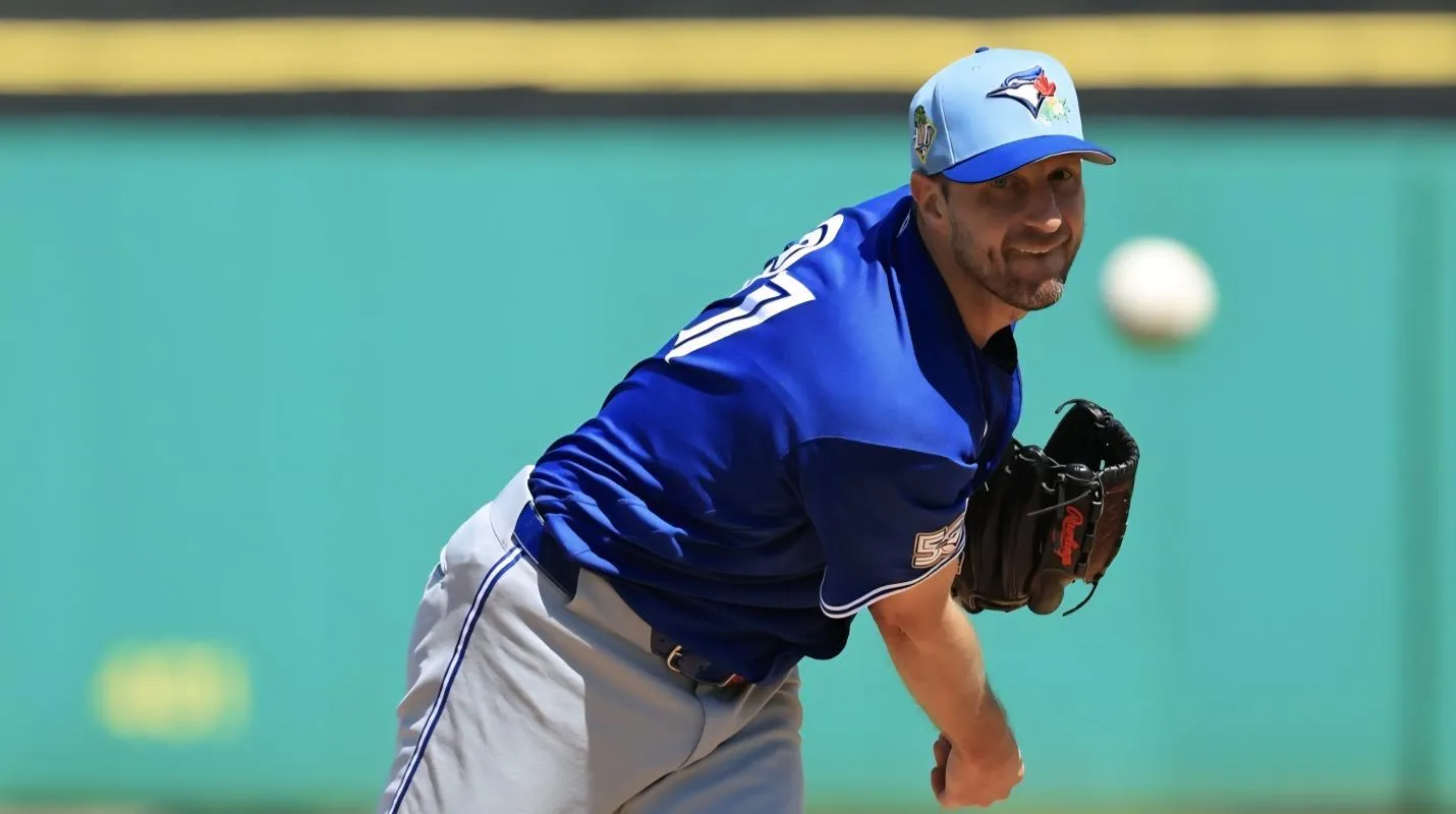 Toronto Blue Jays staring pitcher Max Scherzer (31) throws a pitch during the first inning against the Philadelphia Phillies at BayCare Ballpark.