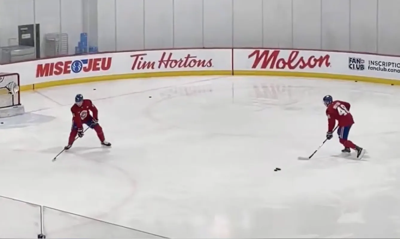 Lane Hutson et Oliver Kapanen