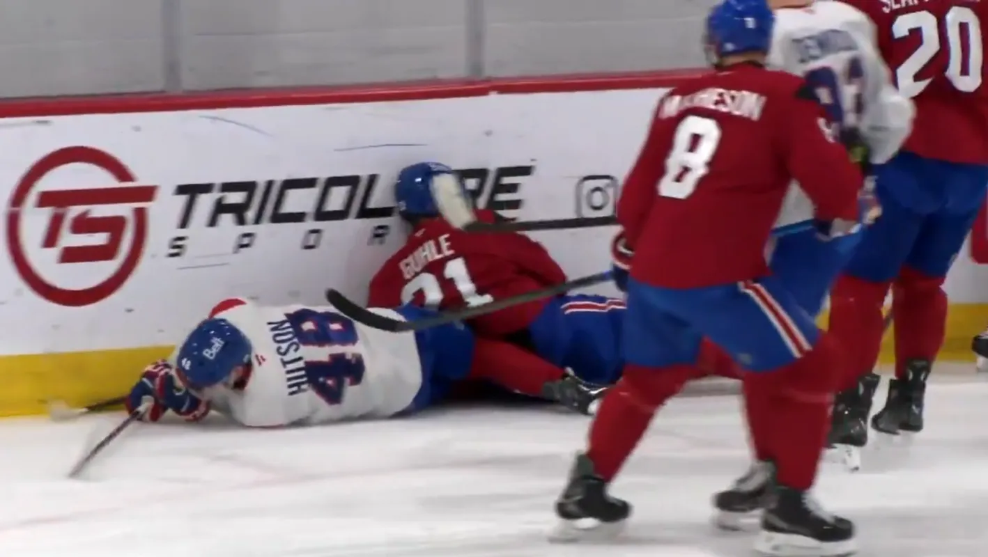 Une collision entre Lane Hutson et Kaiden Guhle &agrave; l'entra&icirc;nement