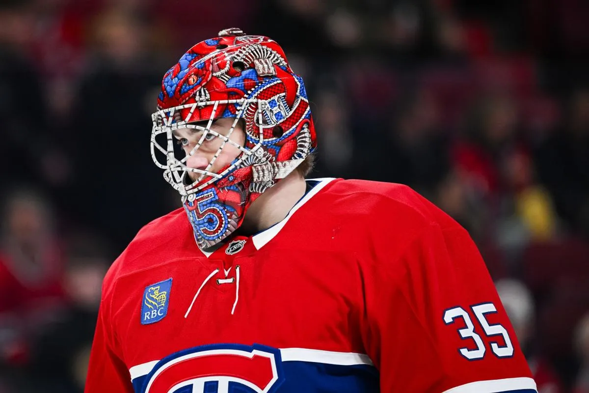 Montreal Canadiens goalie Samuel Montembeault (35) looks on during warm-up before the game against the New York Islanders at Bell Centre.