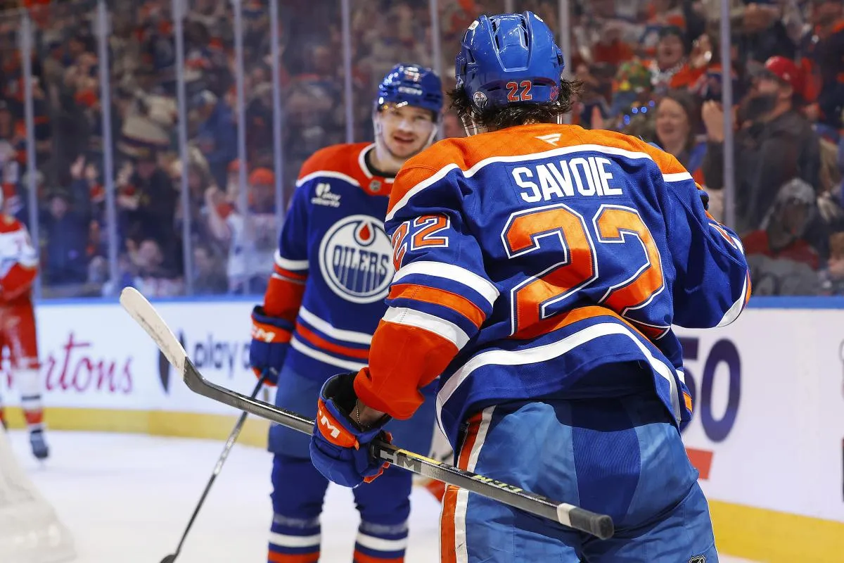 The Edmonton Oilers celebrate a goal scored by forward Matt Savoie (22) during the third period against the Anaheim Ducks at Rogers Place.