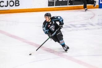 Former Flyers prospect Connor McClennon