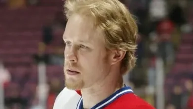 L'ancien d&eacute;fenseur du Canadien de Montr&eacute;al, Janne Niinimaa, risque une peine de cinq ans de prison.