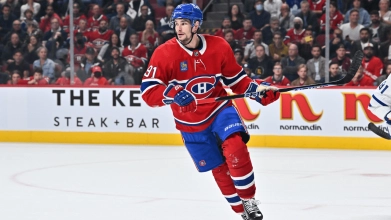 Sean Monahan in a game with the Montreal Canadiens