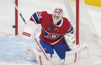 Jake Allen in action with the Montreal Canadiens