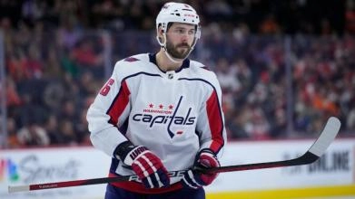 Newly acquired Leafs defenseman Joel Edmundson playing a game for his former team, the Washington Capitals.