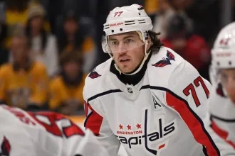 Capitals forward TJ Oshie