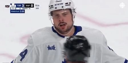 Auston Matthews, in action against the Buffalo Sabres on March 30th, talking to an official