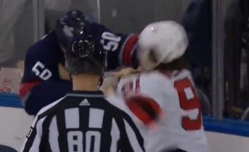 Will Cuylle and Dawson Mercer fighting