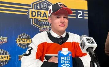 Matvei Michkov, Flyers de Philadelphie, Rep&ecirc;chage