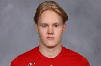 Former Calgary Flames prospect Topi R&ouml;nni, signed in Slovakia