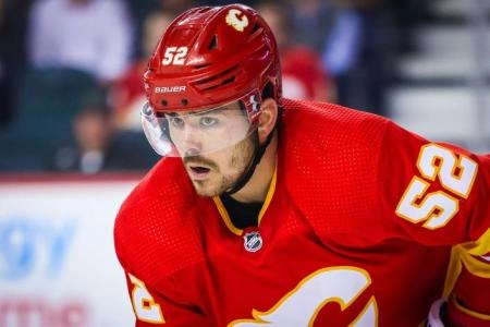 Calgary Flames defenseman MacKenzie Weegar