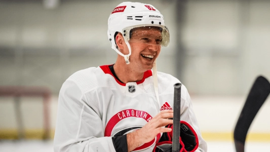 Evgeny Kuznetsov practicing with the Carolina Hurricanes