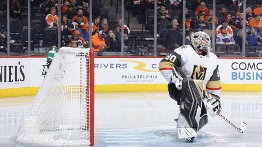 Robin Lehner with the Vegas Golden Knights.
