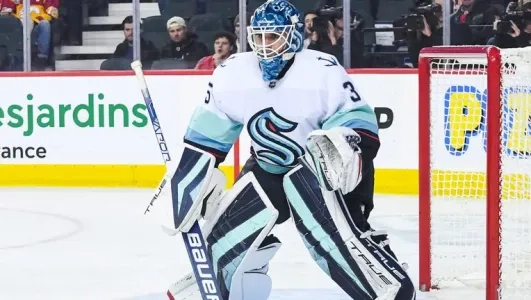 Seattle Kraken goaltender Joey Daccord.