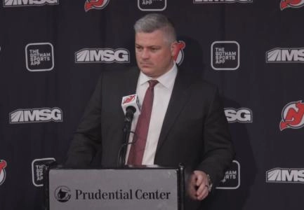 New Jersey Devils head coach Sheldon Keefe in a press conference.