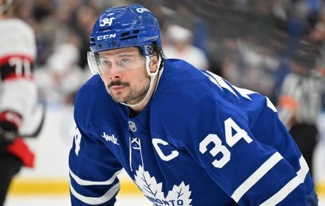 Toronto Maple Leafs forward Auston Matthews (34) waits for a face-off against the Ottawa Senators in the third period at Scotiabank Arena.