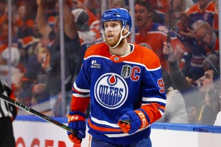 Connor McDavid with the Edmonton Oilers